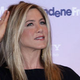 Illustration for article titled David Arquette Discusses Courteney Cox Again On Howard Stern